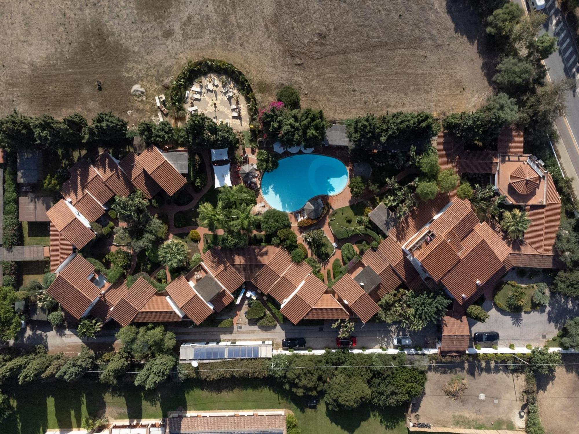 Nora Club Hotel&Spa Pula Exterior foto