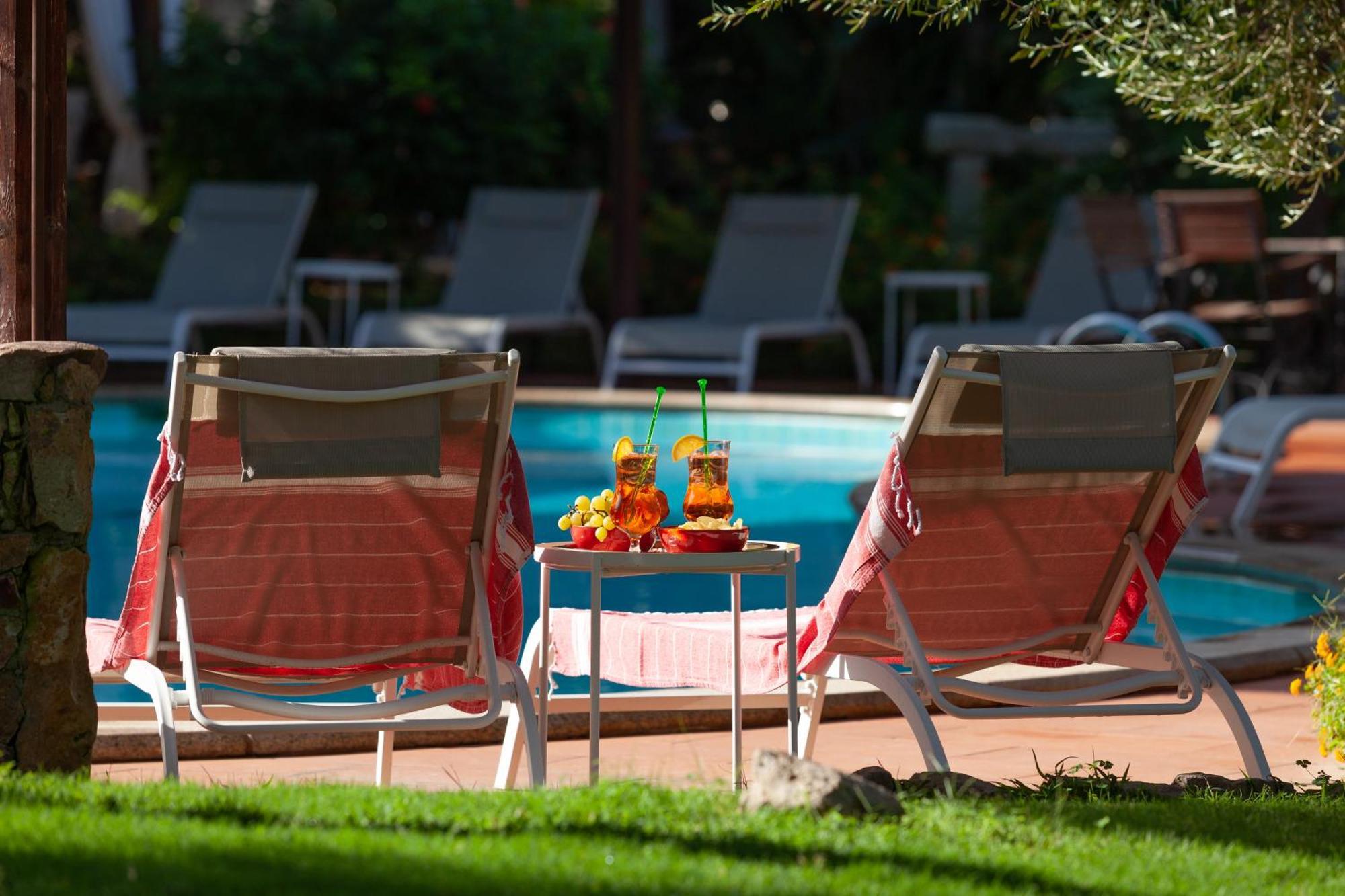 Nora Club Hotel&Spa Pula Exterior foto